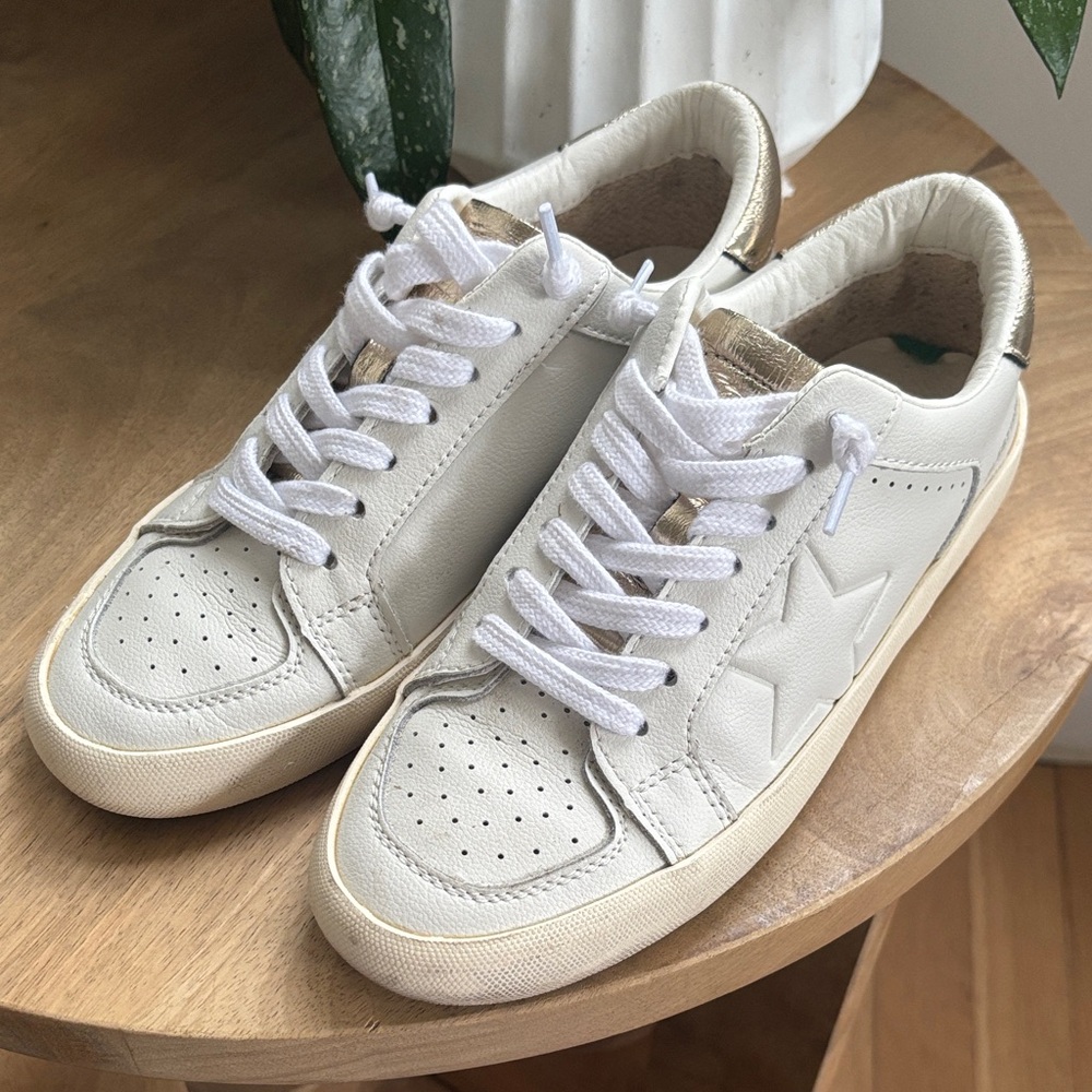 Vintage Havana White Sneakers